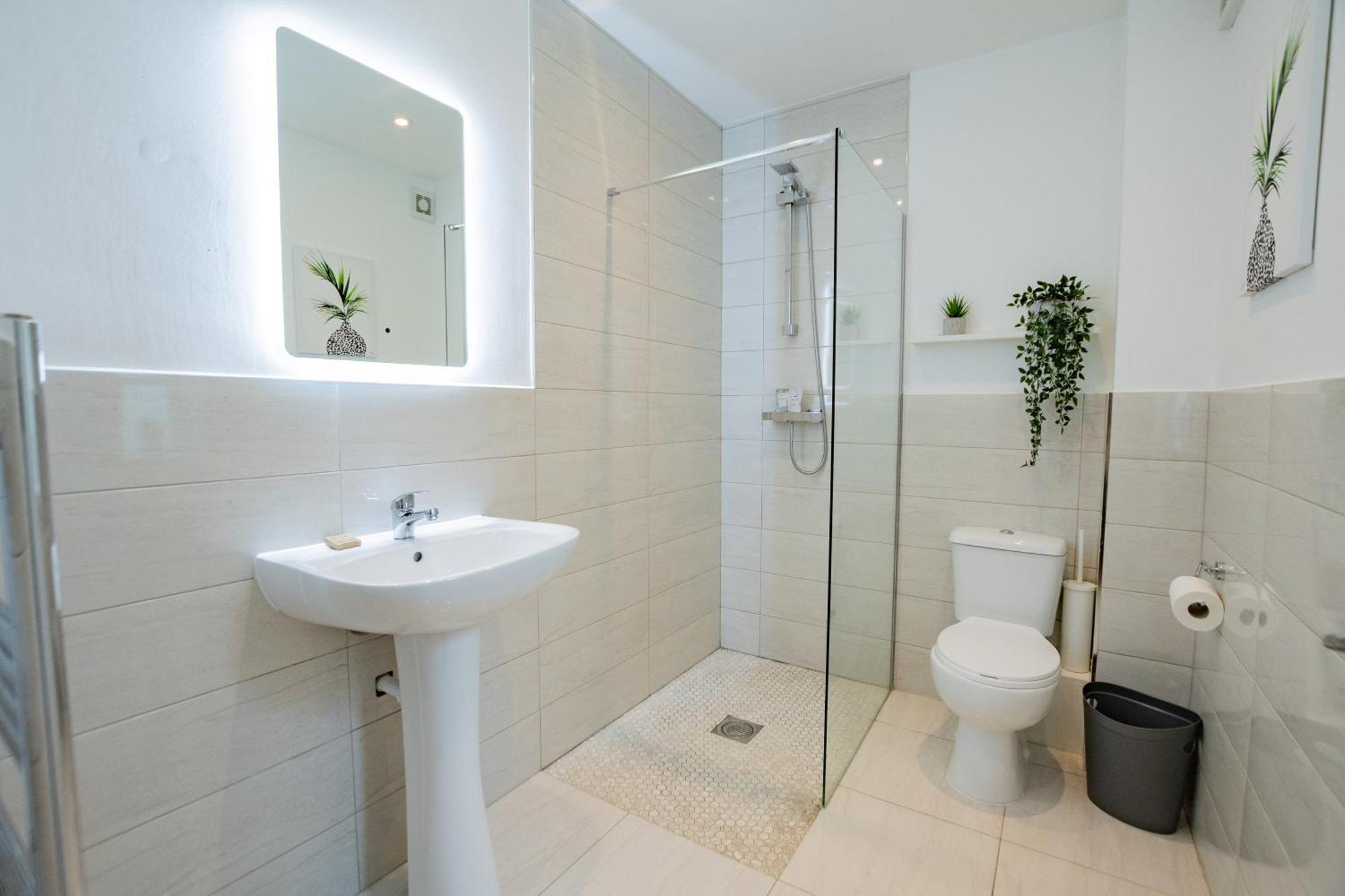 Vila The Large Group House -Sleeps 21 Dublin Exteriér fotografie