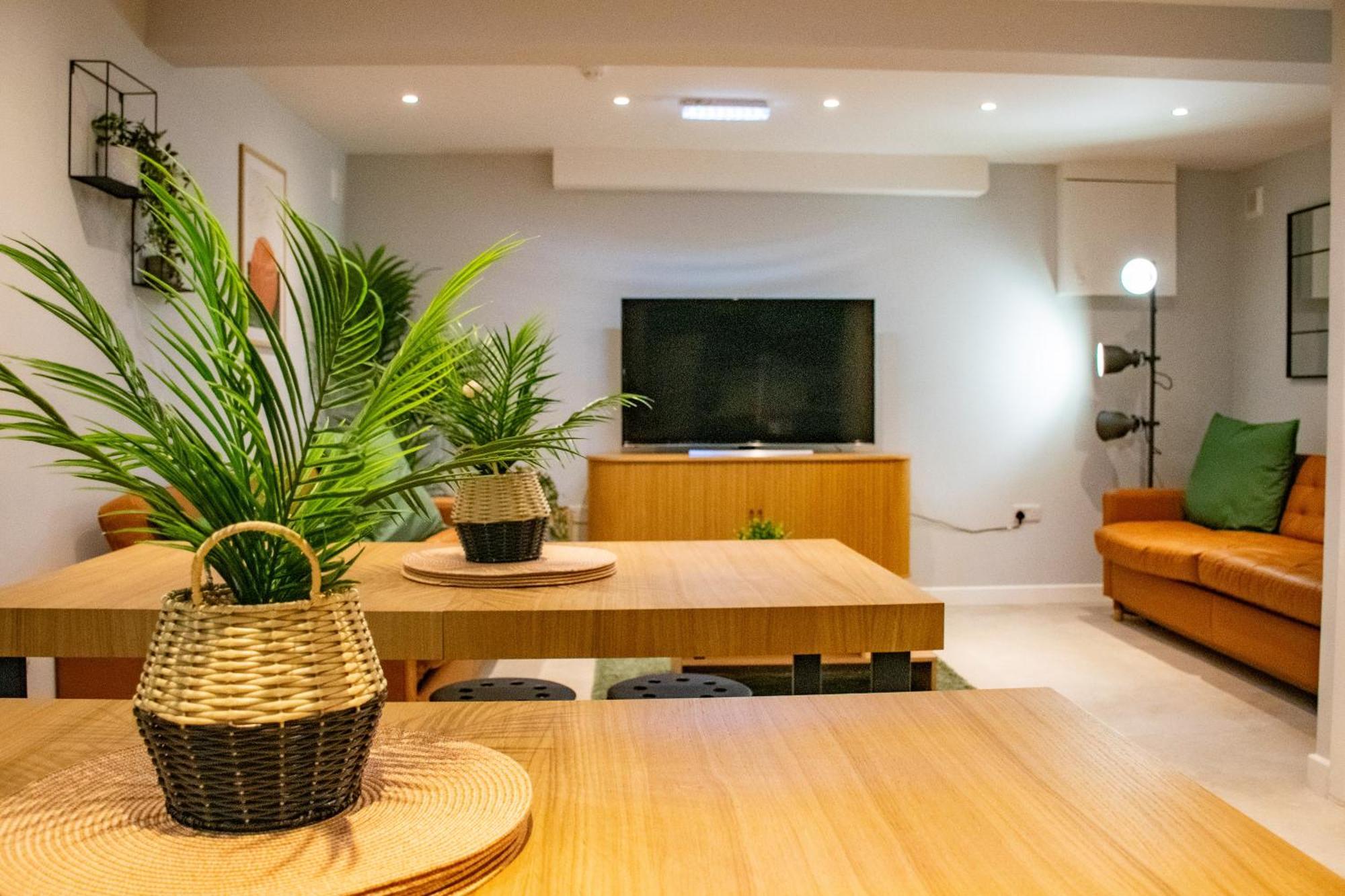 Vila The Large Group House -Sleeps 21 Dublin Exteriér fotografie